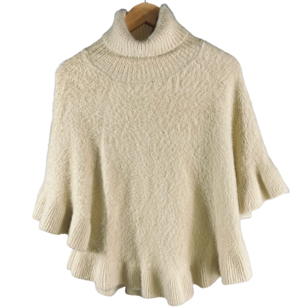 Anthropologie Akemi + Kin Falling Snow Poncho Sweater